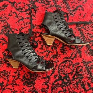 Marc Jacobs lace-up black party shoes.